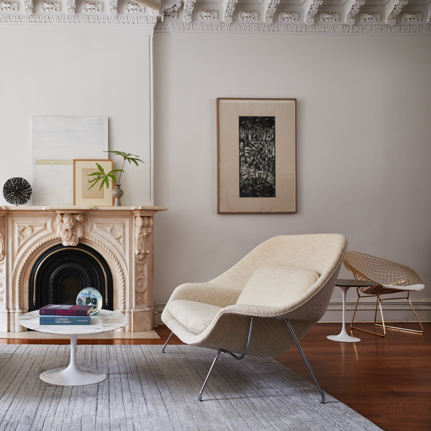 knoll studio Saarinen Womb chair