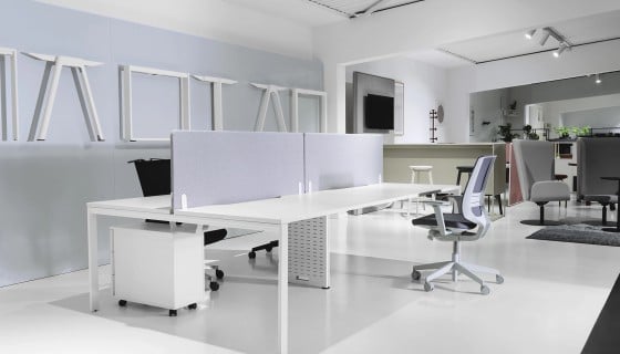 Balma Multibase Desk Bureau Kantoormeubilair Thuiswerkplek Projectmeubilair