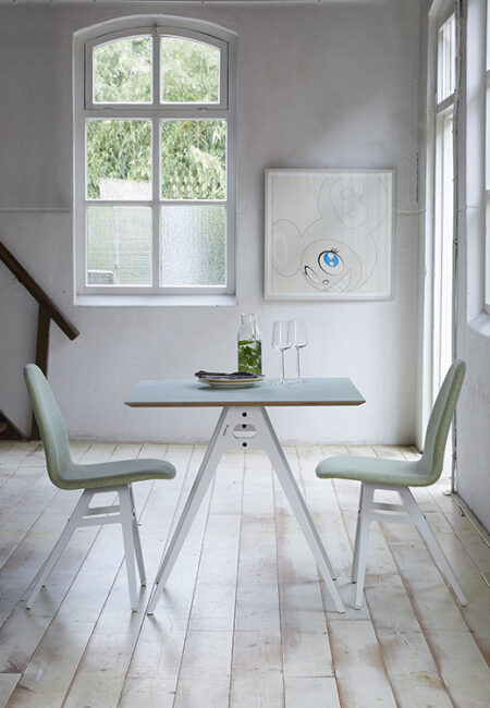 Spoinq Jane Forbo Tafel Linoleum Eettafel Modern Projectmeubilair Sfeer